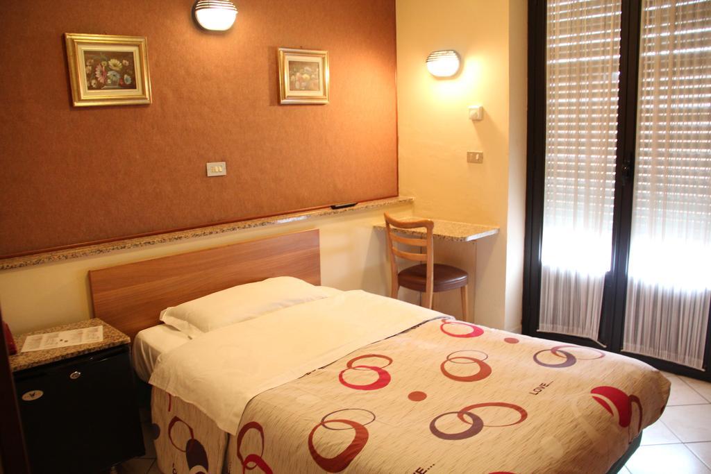 Hotel Persico Saluzzo Quarto foto